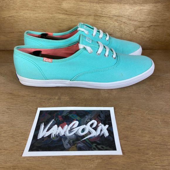 turquoise keds